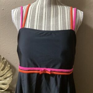 SWIMDRESS Black w/ straps orange and pink.